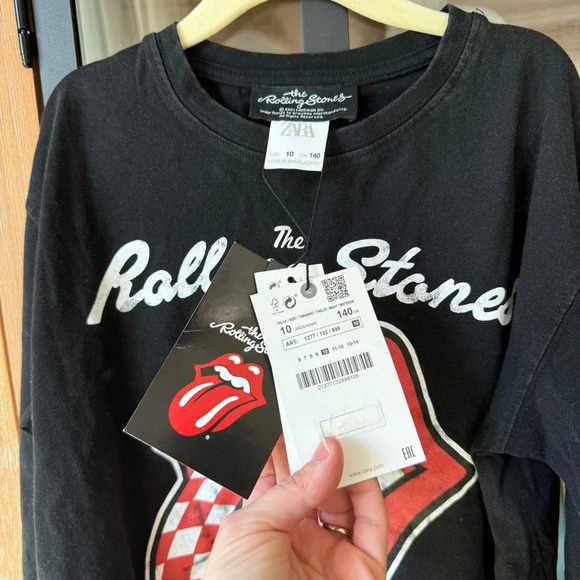 Zara Kids long sleeve tee rolling stones graphic band tshirt tongue unisex - Picture 2 of 4